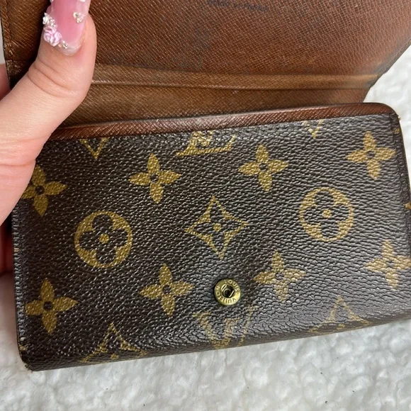 Authentic Louis Vuitton Monogram Porte Monnaie Billets Tresor Trifold Wallet - Picture 5 of 16